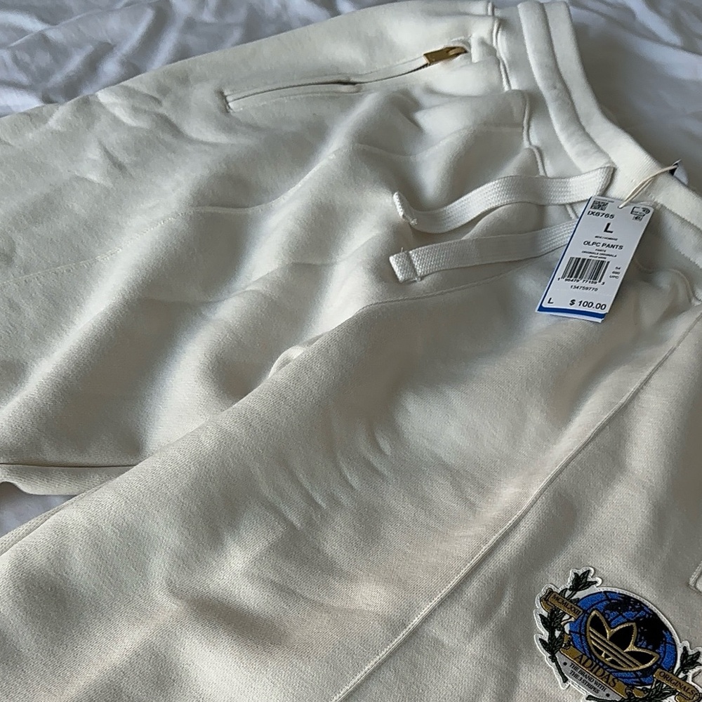 NWT Adidas Cloud White Olympic Pants - Picture 6 of 8